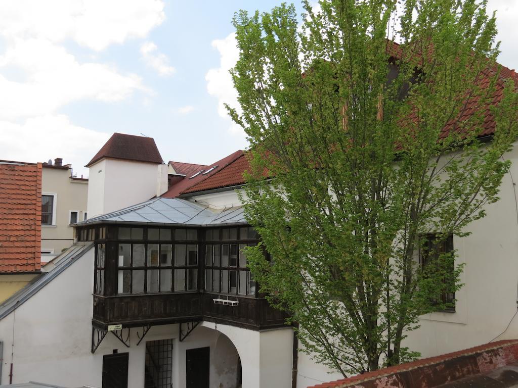 Hotel Cesky Dvur Beroun  Buitenkant foto